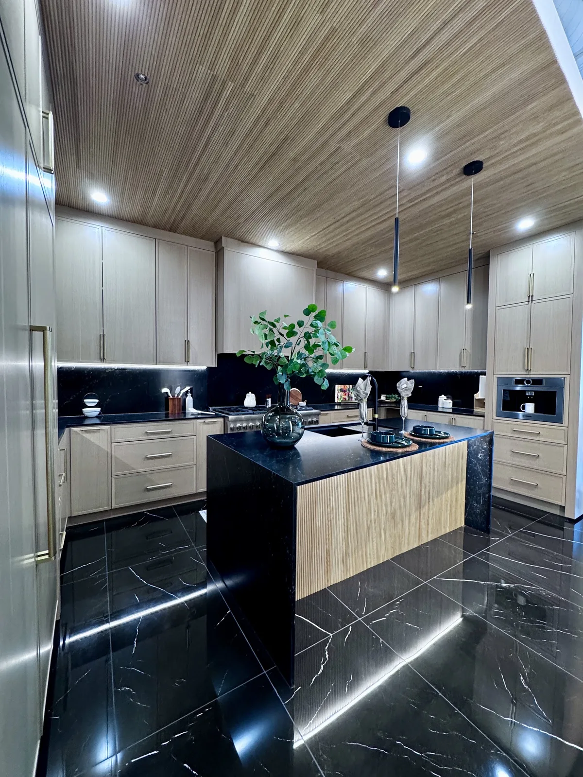 Kitchen Remodel 101: Pairing New Flooring with Stone Countertops